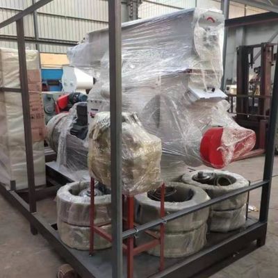 High Efficiency Chicken Feed Maker Machine 22kw Feed  Pellet Mill Machine