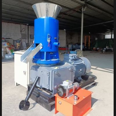 Machine à pelleter les aliments pour animaux de compagnie Machine à produire les aliments pour animaux de compagnie