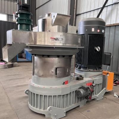 2 tonnes/h machine à granulés à perçage par anneaux verticaux 132 kW machine à granulés à sciure de bois