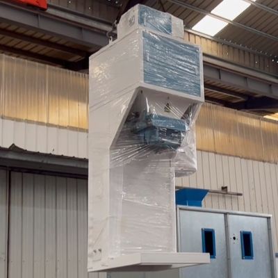 Système d'emballage de granulés 380V Portée de remplissage 20-50 kg Machine automatique de pesage et d'emballage