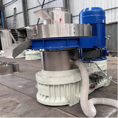 Eucalyptus Wood Pellet Making Machine Automatic Feeding System Pellet Production Machine
