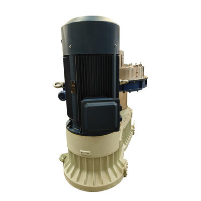 High Output Straw Wood Pellet Making Machine With Custom Voltage And Air Cooled Gear Oil Cooling System